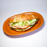 Круасан з куркою