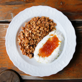 Гранола з джемом