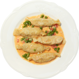 Caramelle pasta with chicken and cheese